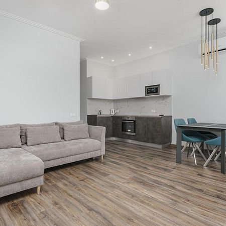Sea Symphony 2-Bedrooms Apartment Odessa Exterior foto